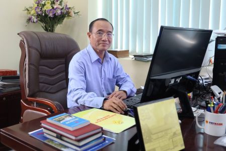 Từ cây thuốc dân gian đến sản phẩm hỗ trợ viêm phổi: Hành trình khoa học của Quýt hôi