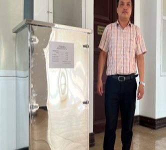 Máy lọc không khí gia đình bằng phương pháp lọc bụi ướt