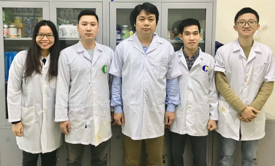 nhóm_nghiên_cứu_2.jpg