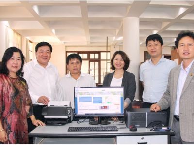 Central Highlands program transfers integrated model of electronic libraries and electronic Atlas for science and technology database management and communication