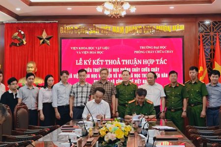 Trường Đại học Phòng cháy chữa cháy ký kết hợp tác với Viện Khoa học Vật liệu và Viện Hóa học