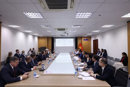 Đoàn đại biểu tỉnh Kaluga - Liên Bang Nga thăm và làm việc với Viện Hàn lâm Khoa học và Công nghệ Việt Nam: Thúc đẩy hợp tác trong lĩnh vực công nghệ vũ trụ, sinh học và đào tạo nhân lực