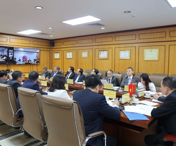 Viện Hàn lâm Khoa học và Công nghệ Việt Nam và Viện Hàn lâm Khoa học Quốc gia Belarus hướng tới mô hình hợp tác khoa học công nghệ đổi mới và công nghệ chiến lược
