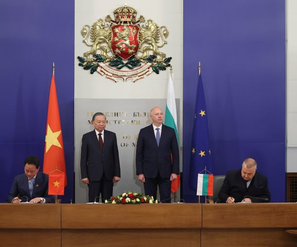 Viện Hàn lâm Khoa học và Công nghệ Việt Nam và Viện Hàn lâm Khoa học Bulgaria cam kết tiếp tục thúc đẩy hợp tác nghiên cứu và đào tạo chung