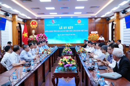 Viện Hàn lâm Khoa học và Công nghệ Việt Nam và UBND tỉnh Gia Lai ký kết thỏa thuận hợp tác giai đoạn 2026 – 2030